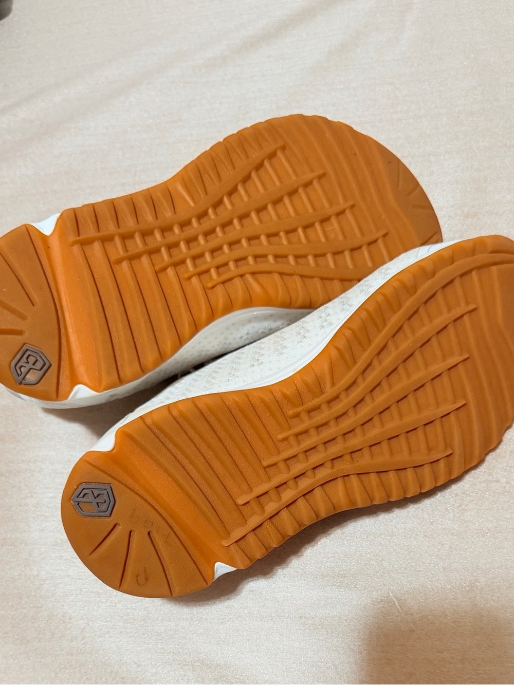 WOMEN'S SAVAGE 1 Primitive Sneakers - Picture 10 of 11